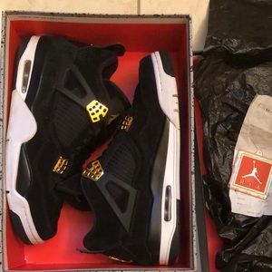 Air Jordan Royalty 4s